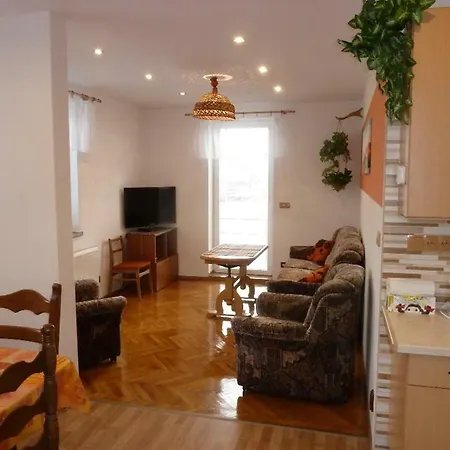 Villa Holiday House